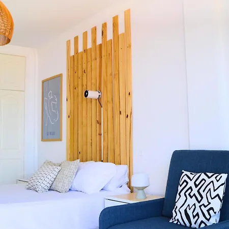 Oceanfront Chillstay - 4 Beds And A Pool