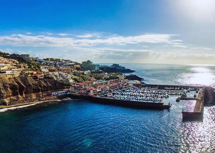 Oceanfront Chillstay - 4 Beds And A Pool