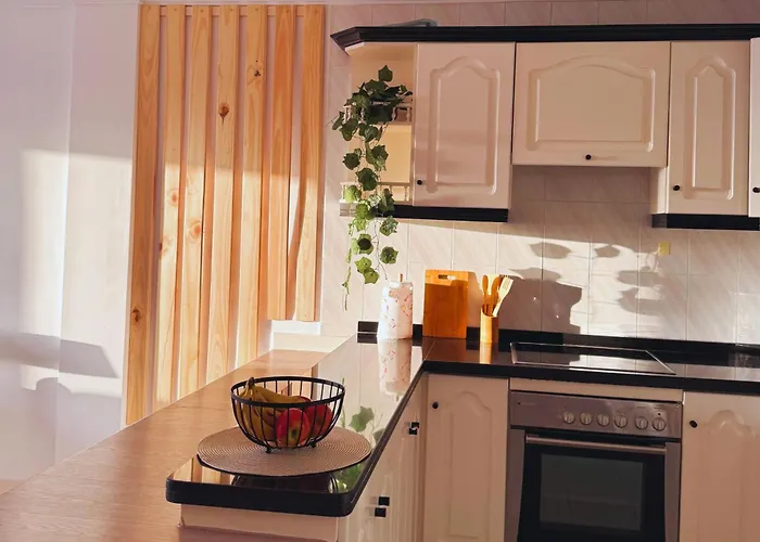 Oceanfront Chillstay - 4 Beds And A Pool