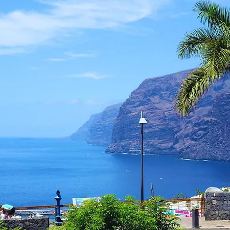 Oceanfront Chillstay - 4 Beds And A Pool شقة Santiago del Teide