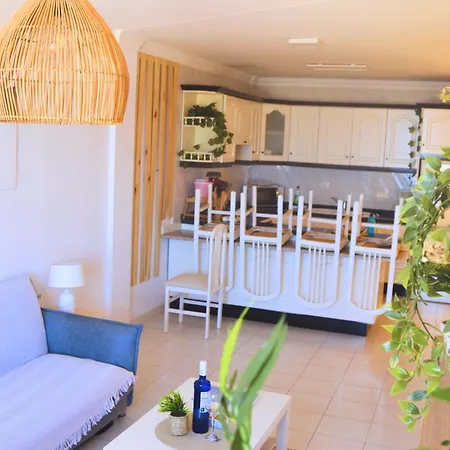 Apartment Panoramic Oceanfront Escape 2 Beds Gigantes, Roomcinema - Popcorn Machine *