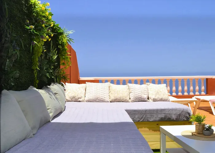 Oceanfront Chillstay - 4 Beds And A Pool * サンティアゴ・デル・テイデ